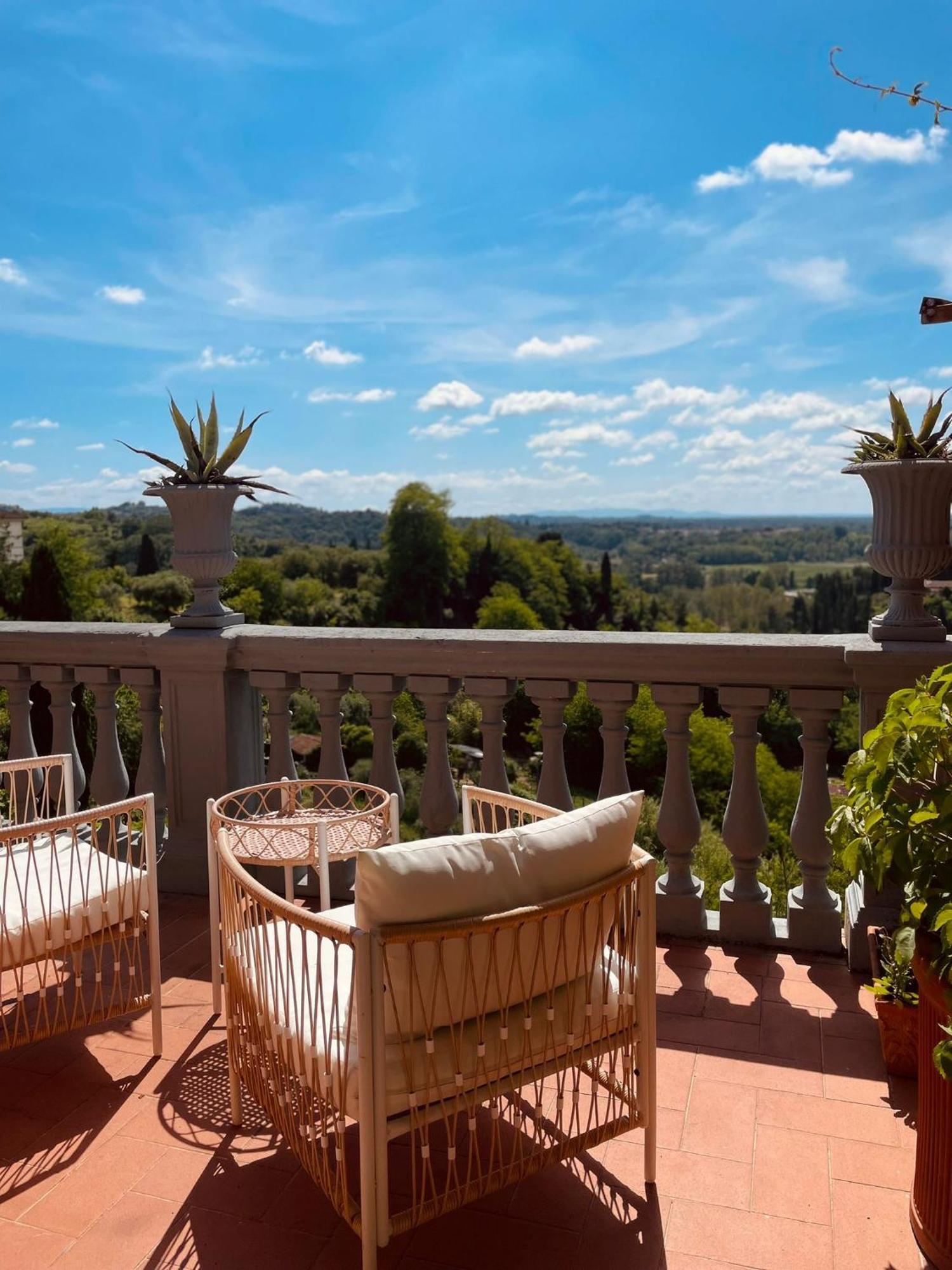 Quattro Gigli Hotel Montopoli in Val d'Arno Bagian luar foto